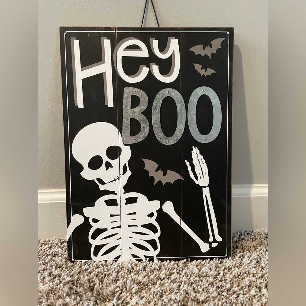 Halloween Skeleton Wall Sign Decor